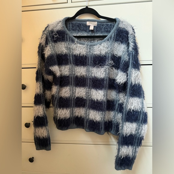 Forever 21 Blue Check Sweater - Picture 1 of 3